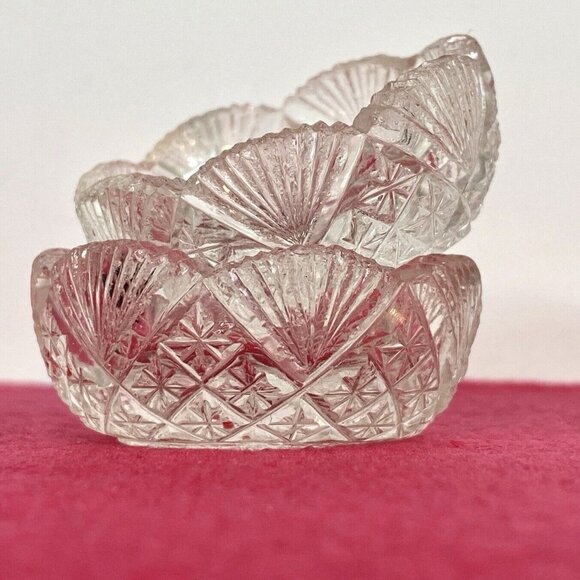 Set of 2 Vintage Open Round Salt Dip/Salt Cellars Fan Pineapple Shape Glass - Picture 1 of 14